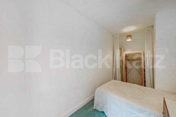 One bedroom apartment within minutes of Elephant and Castle Trinity House, Bath Terrace, Borough / Elephant and Castle
